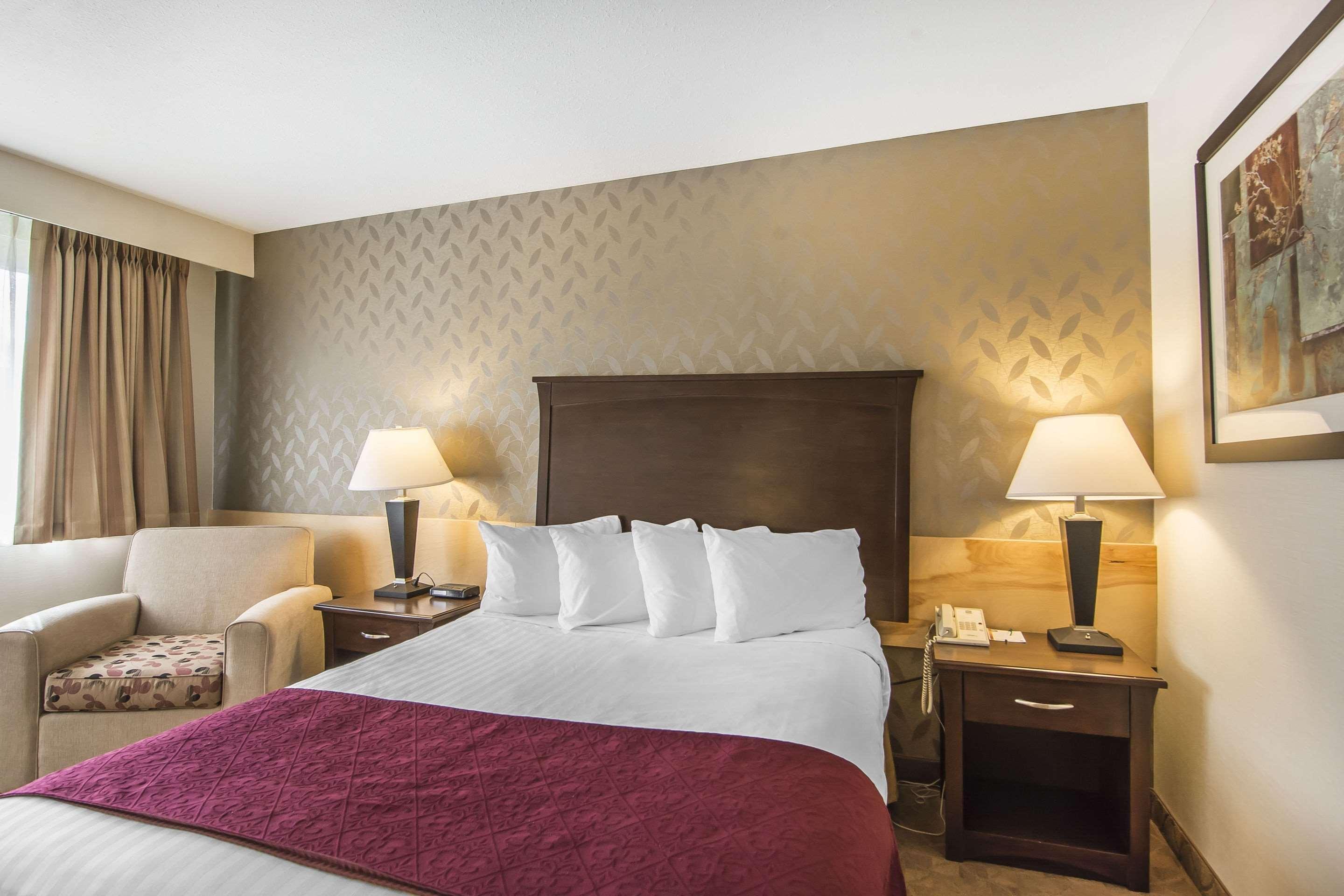 Prestige Riverside Lodge Кенель Экстерьер фото